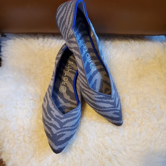 Rothy's Grey Zebra Pointed Flats - Picture 6 of 6